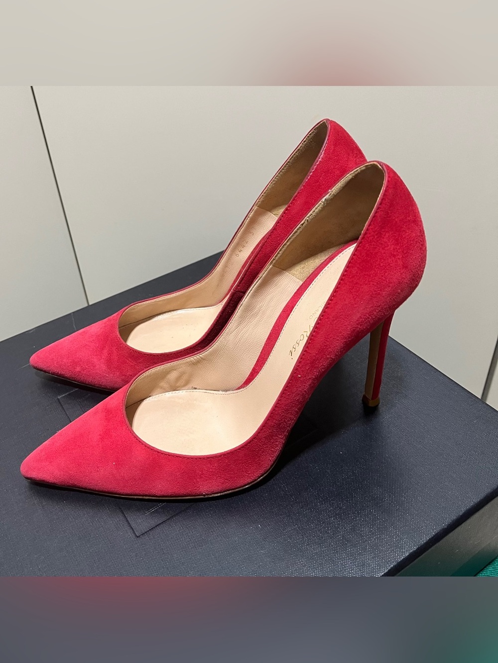 Gianvito Rossi Red Suede Pumps – Size 37.5